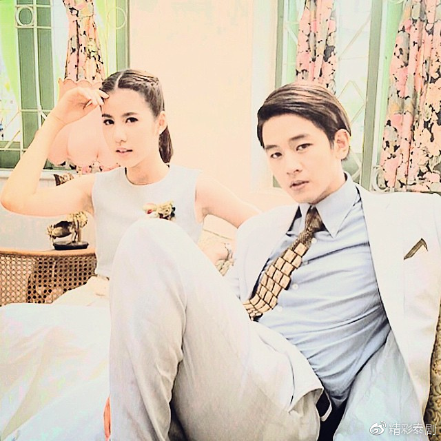 泰剧《路边新娘》由stephan 和poo主演,剧情讲述被逼婚的花花公子和