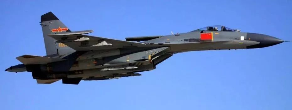 战神轰6k的带刀侍卫歼11战斗机