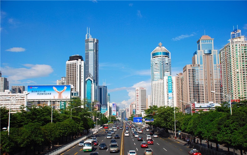 北京和广东经济总量_广东涉外经济职业学校(2)