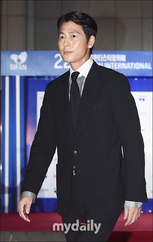 7月12日下午,郑雨盛,姜智英,朴智贤等韩国艺人在京畿道富川市出席了第