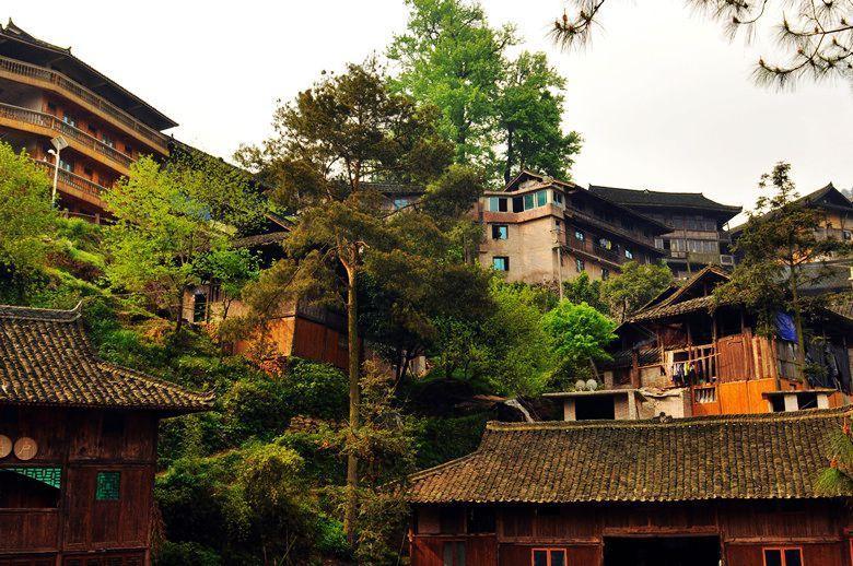 漂亮的苗族姑娘,大多数不愿意嫁给汉族人,原因