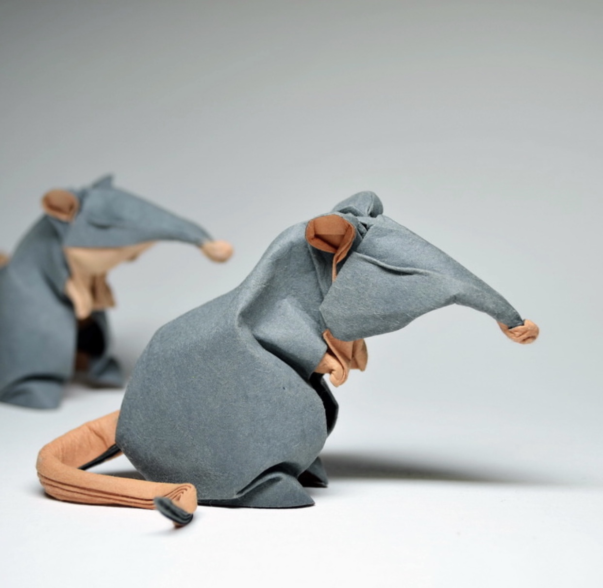 惟妙惟肖的折纸艺术图片 | 越南艺术家 hoàng tién quyét