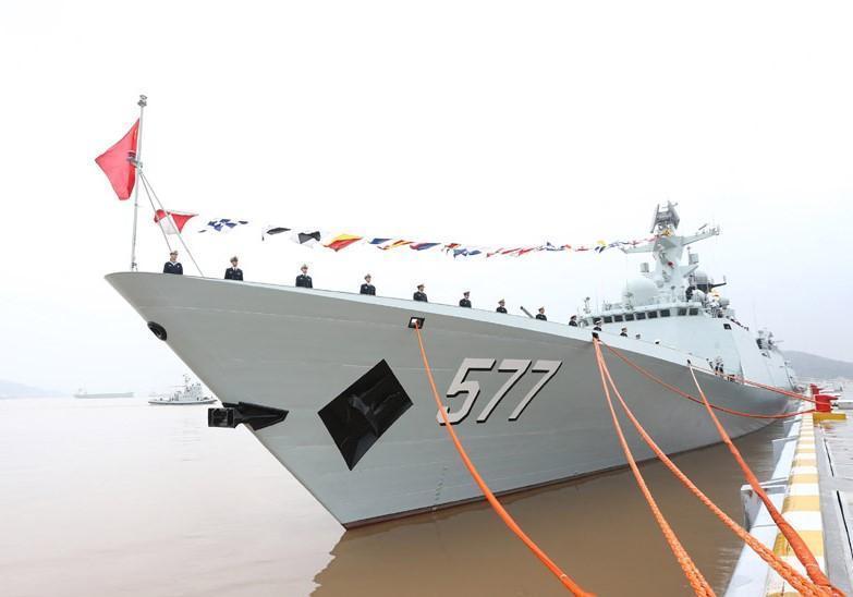 根据各方面信息,解放军济南号驱逐舰与黄岗号护卫舰行踪全程都在祖国