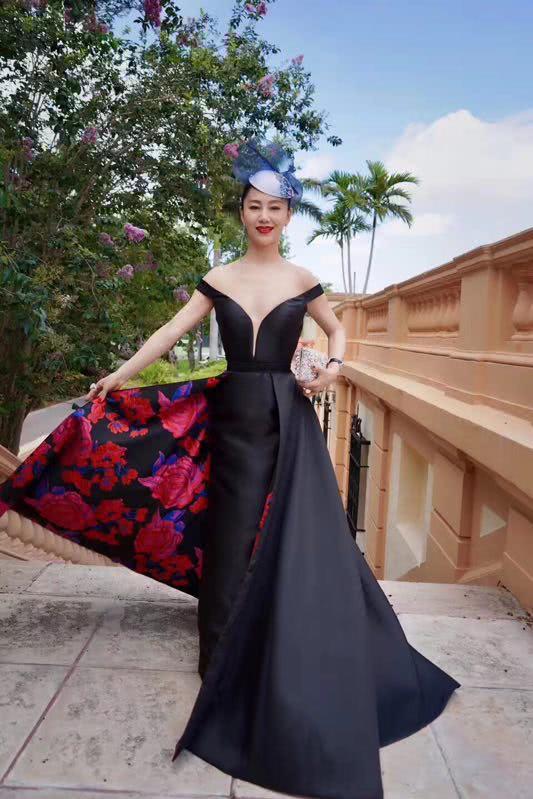 迈阿密国际电影节胡彩虹获最佳女配角奖项