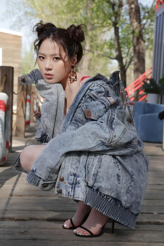 于果单曲自已为失走红网络清新有爱歌迷点赞