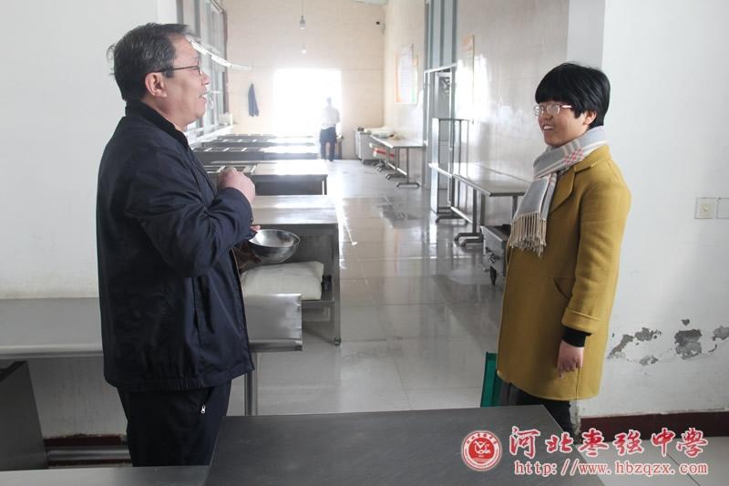 石家庄藁城区尚西中学领导来枣强中学参观交流,加强沟通共同进步