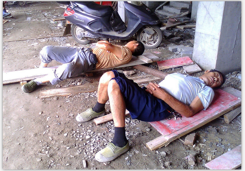 农民工卖命努力工作他们究竟想要什么