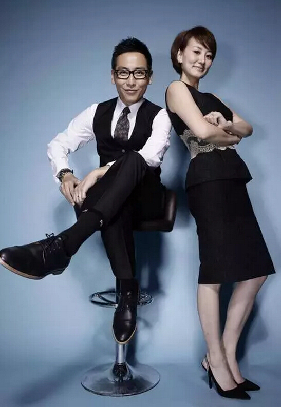 国内首个夫妻档主持人,双双获得金话筒奖,夫妻恩爱儿子可爱