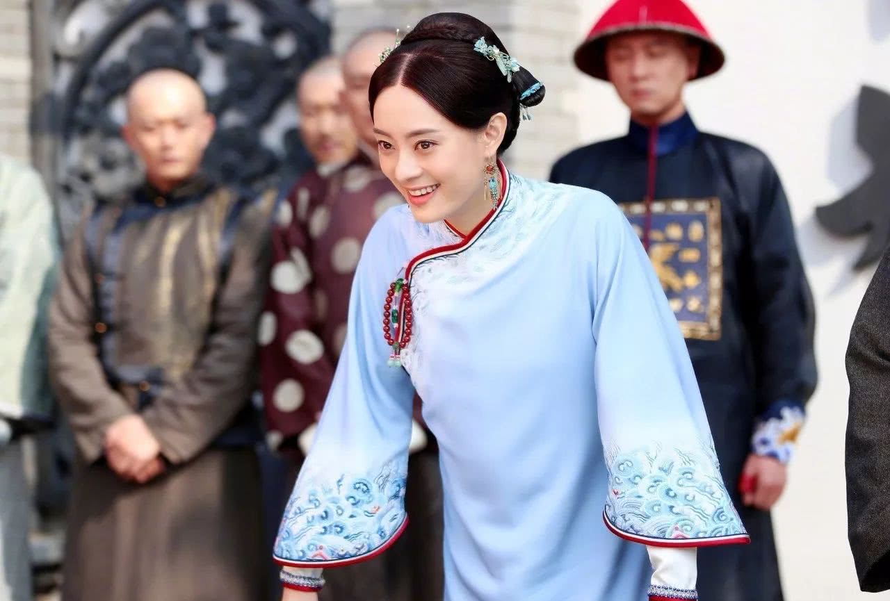 孙俪新剧《同床不异梦》签约，网友：终于不是大女主戏了|孙俪|同床不异梦|新剧_新浪新闻
