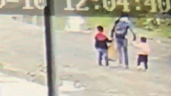 假死骗保案死者生前影像曝光 出殡现场女方亲属情绪激动