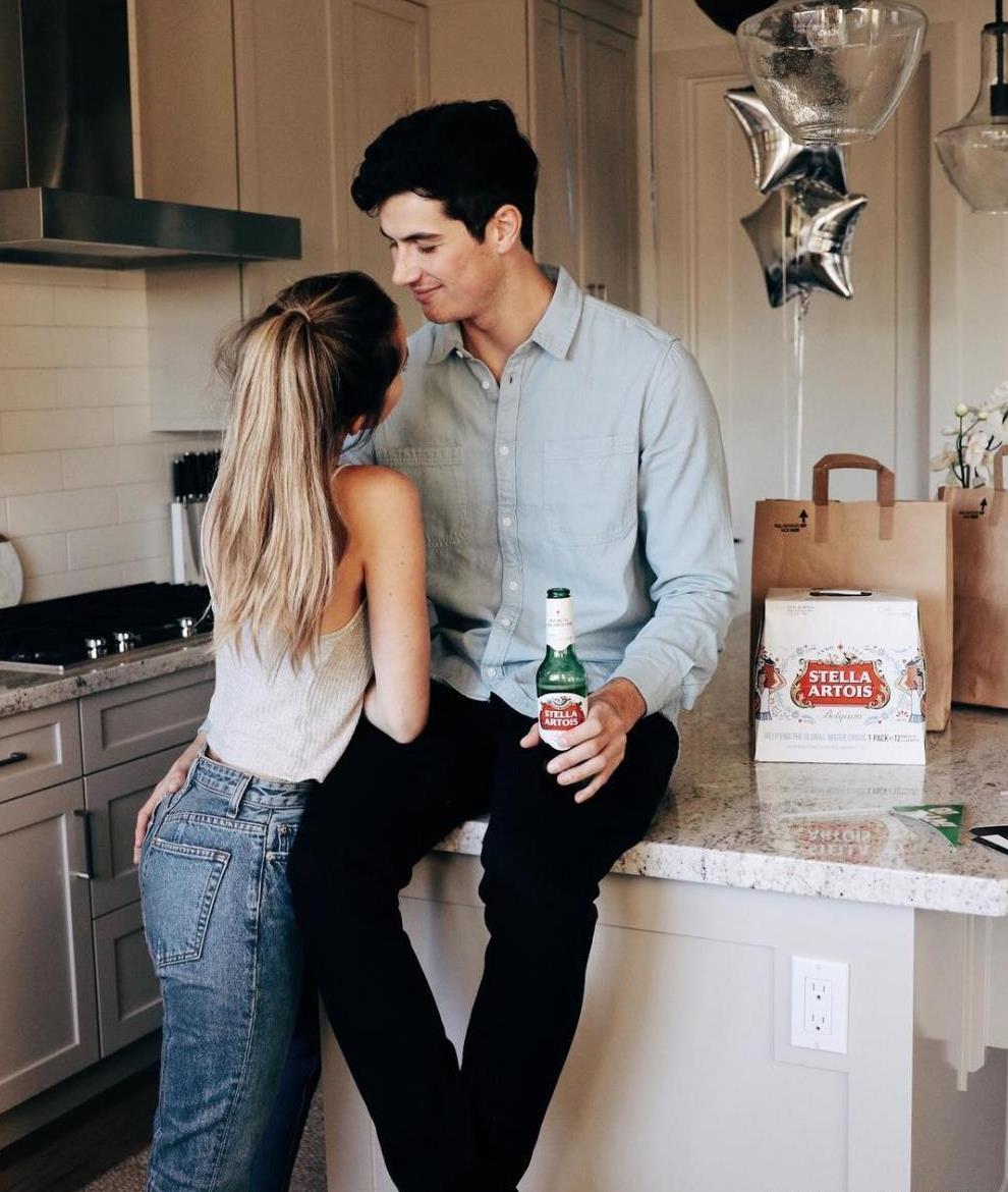 情侣日常拍照姿势大全, 有没有女朋友都要收藏一下哟