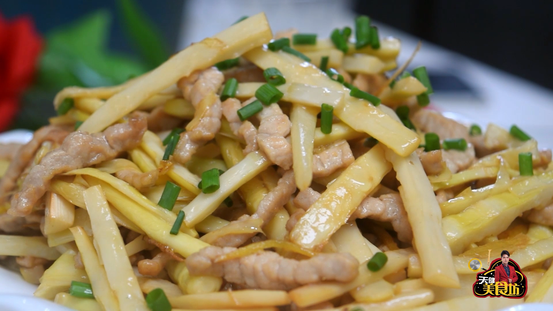 爱吃笋的一定要收藏,教你做道清新可口的春笋炒肉丝,好吃极了