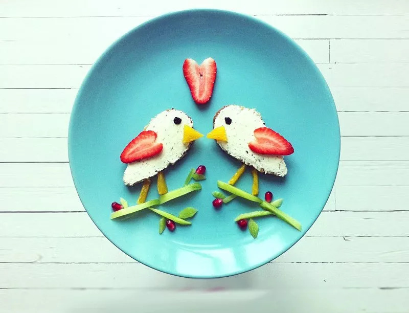 趣味测试:你喜欢哪对水果拼盘动物,测亲密异性该做恋人还是朋友