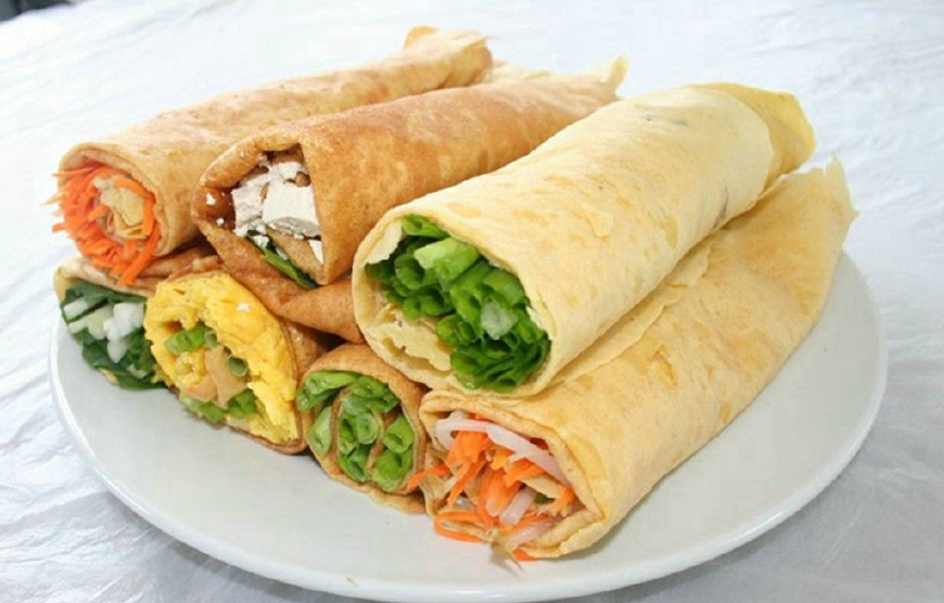 裹凉皮打70分,煎饼果子打90分,最后一个打100分都不多