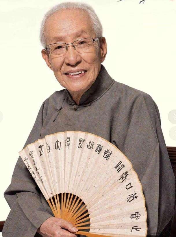 捕娱高手包蓝天 昨天,前德云社相声演员徐亮微博发悼文:"常宝华先生