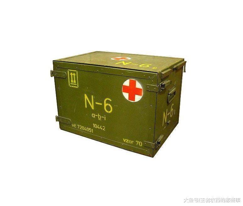 绝地求生: 看到必抢的4个物资, 图2气死敌人, 图4被瞄准了也要捡