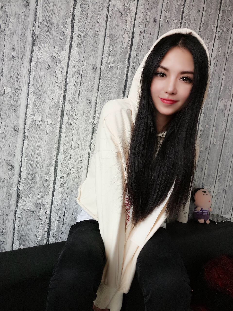 李佳妮青岛黄海学院170cm50kg喜欢唱歌旅游交朋友希望找个人