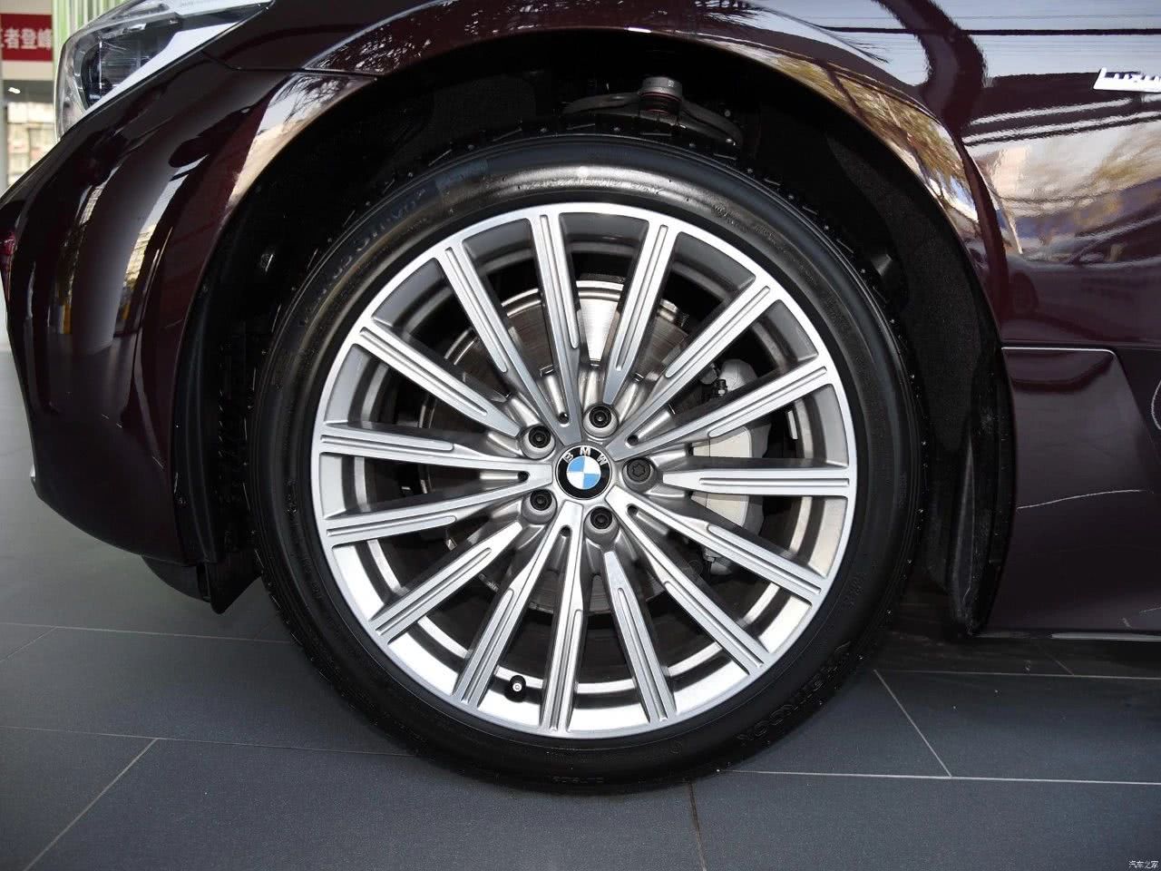 最全宝马原厂轮毂集合!你最喜欢哪一款?