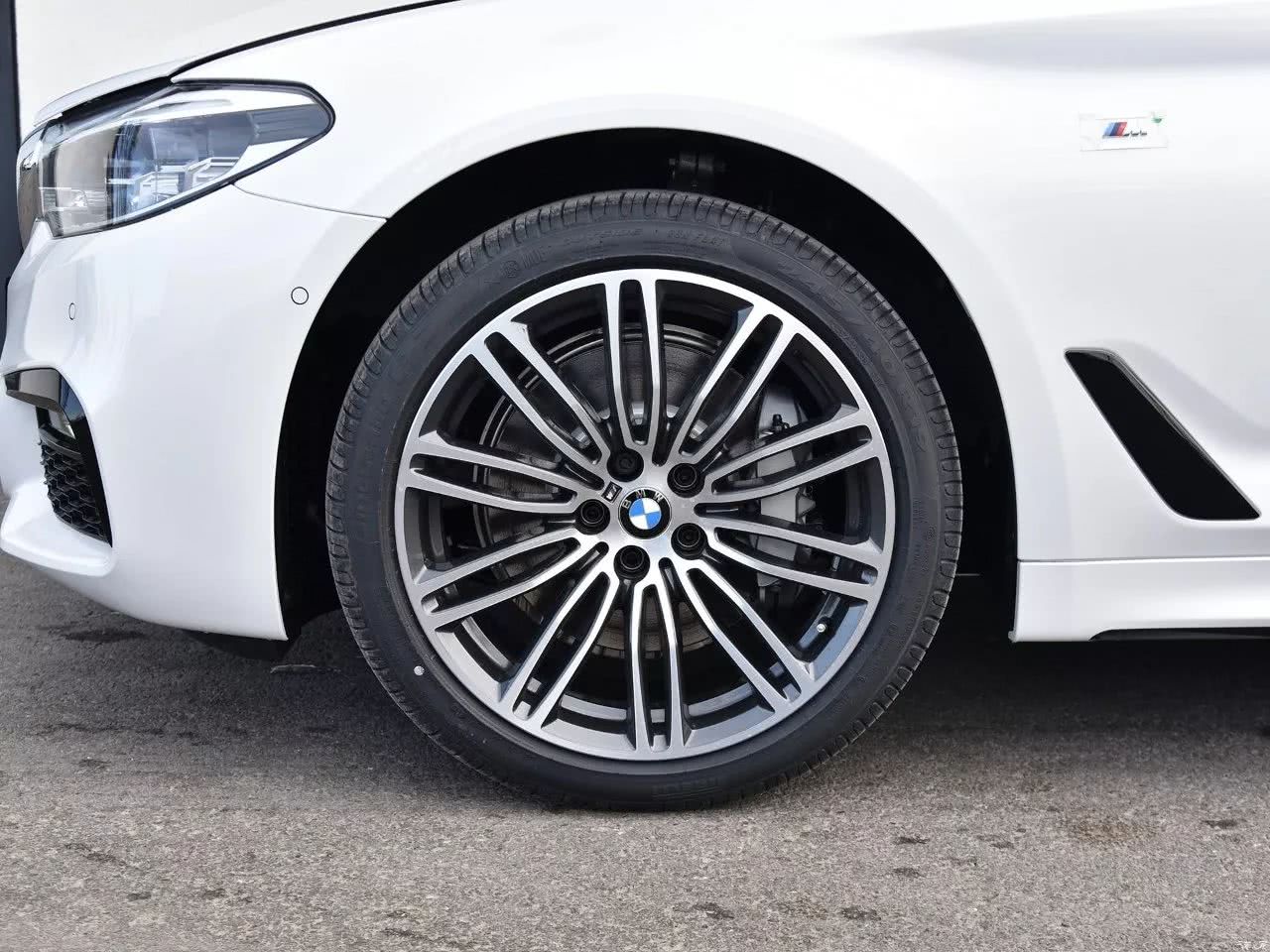 最全宝马原厂轮毂集合!你最喜欢哪一款?