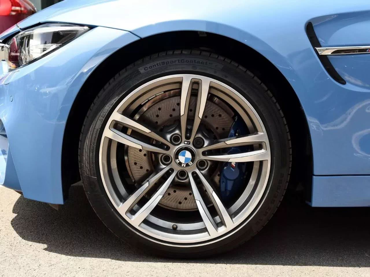 修轮胎和轮毂要多少钱呢