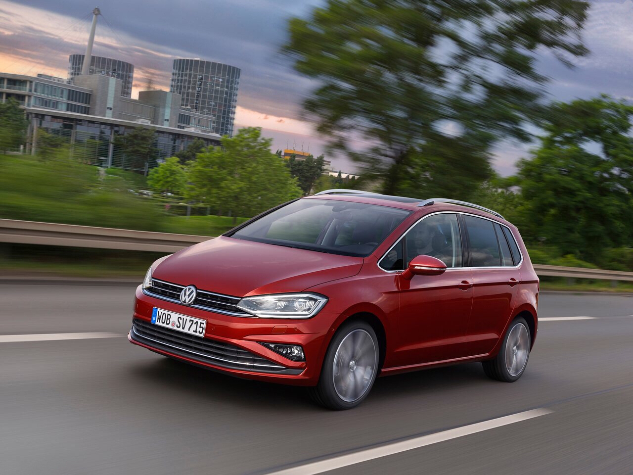 一部车 不止一种生活 全新大众高尔夫嘉旅12月5日上市