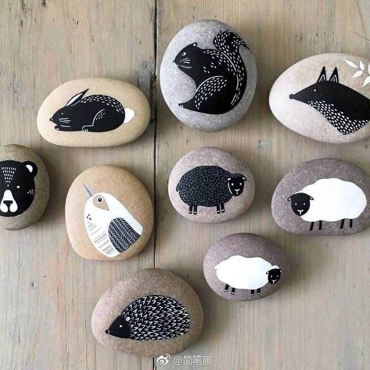 小清新黑白石头画