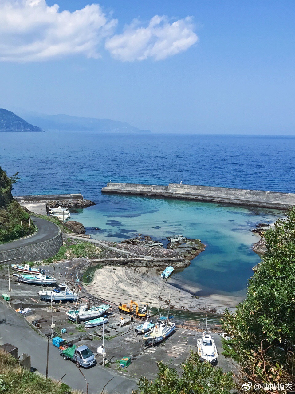 超级喜欢白滨神社的海上鸟居和这里海水的颜色美到窒息