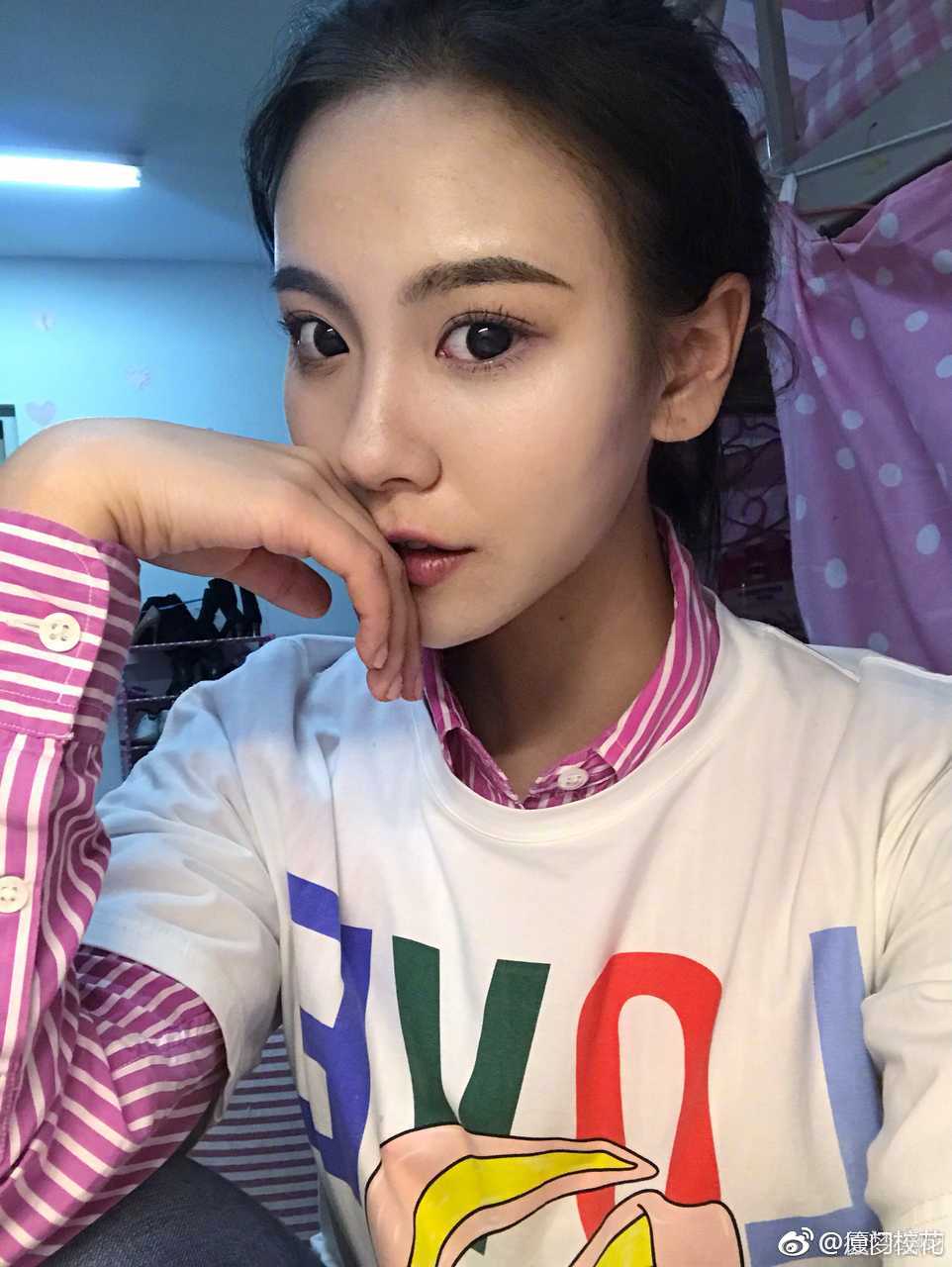 67@徐梦瑶哟  97年,就读于中国传媒大学南广学院,身高163cm,你觉得