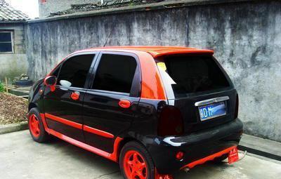 个性是年轻人的专属奇瑞qq全副改装堪称国内最个性的qq