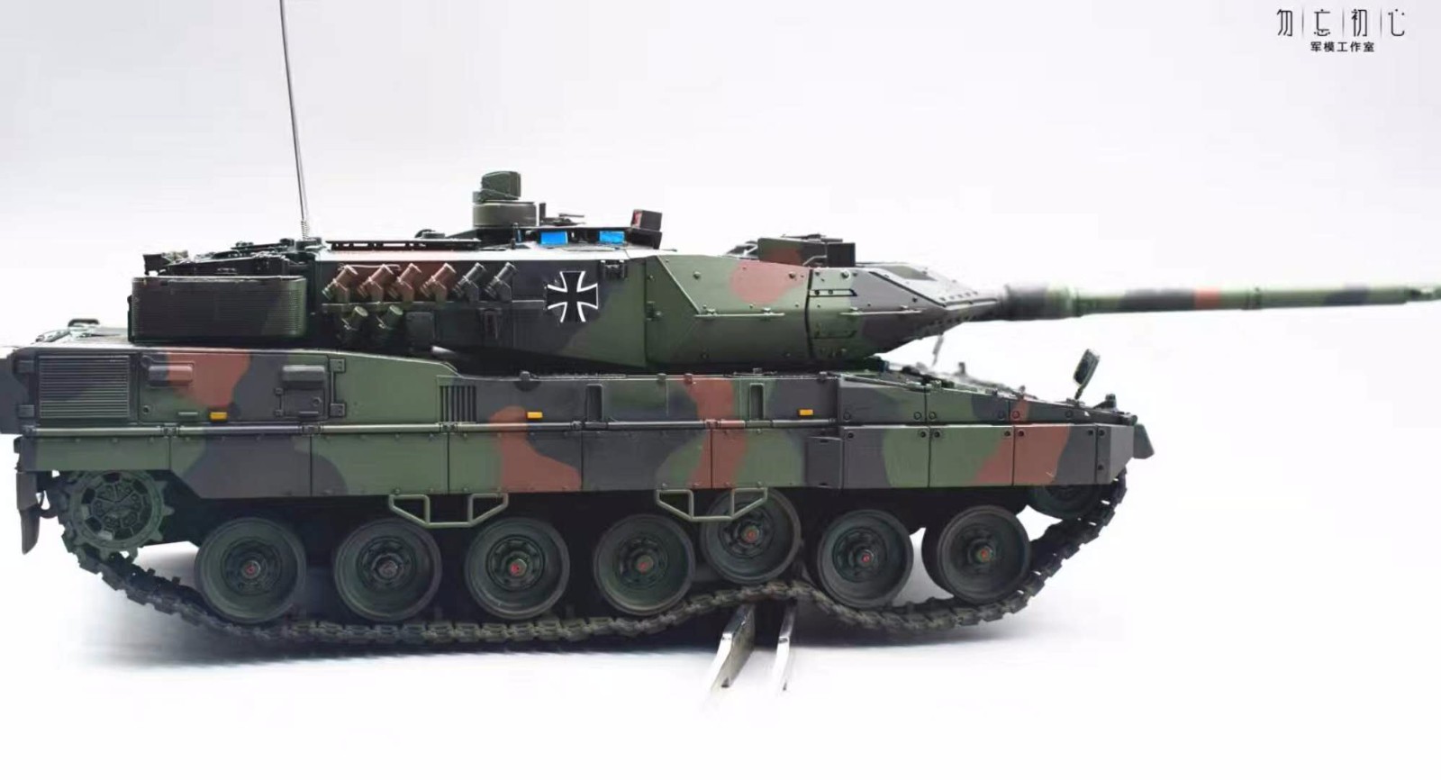 模型高手网战车德国豹2a7主战坦克模型作品