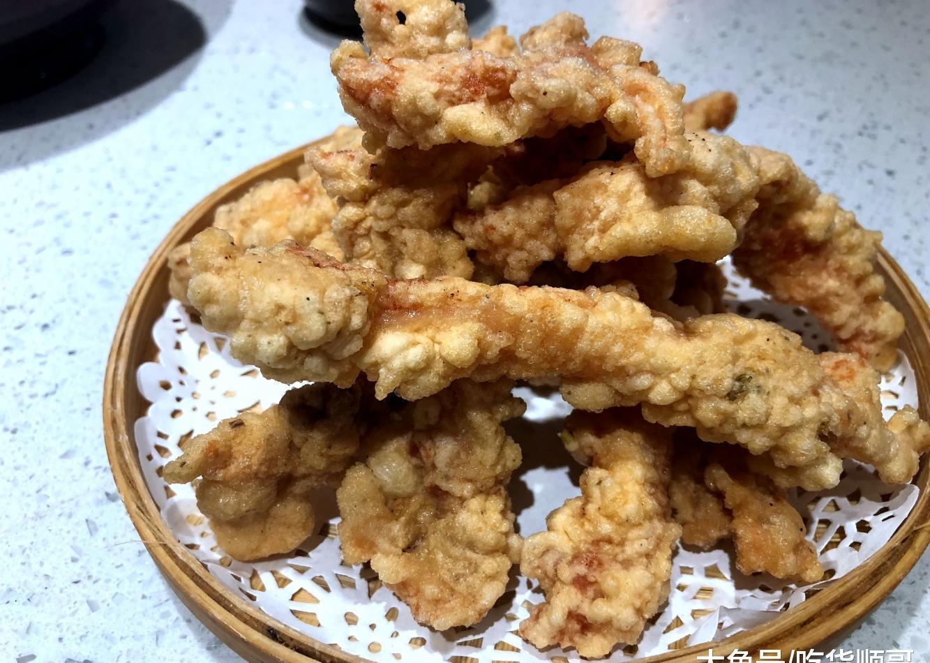 火锅店的现炸酥肉, 是干脆还是软酥的好吃?