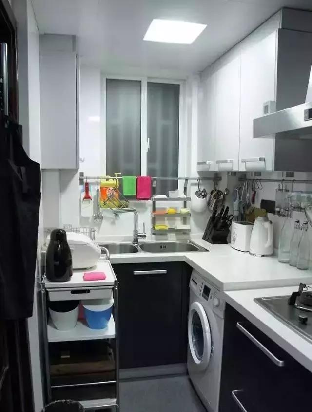 家里的洗衣机放在哪里好呢?卫生间,厨房还是阳台?