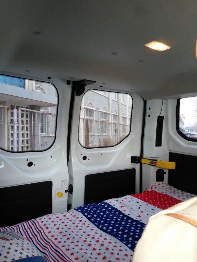 细说新换的床车!购车时应考虑到,你会以床车自驾的形式出游吗?