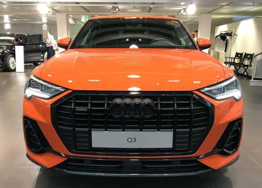 首台桔色全新奥迪q3实车到店,内饰向a6看齐彻底变身钢炮suv!