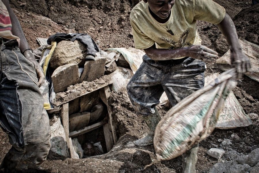 直击刚果矿工的悲惨生活:要么死,要么生不如死