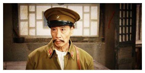 此人替鬼子做翻译官,娶日本媳妇,7个字让两万日军毙命!