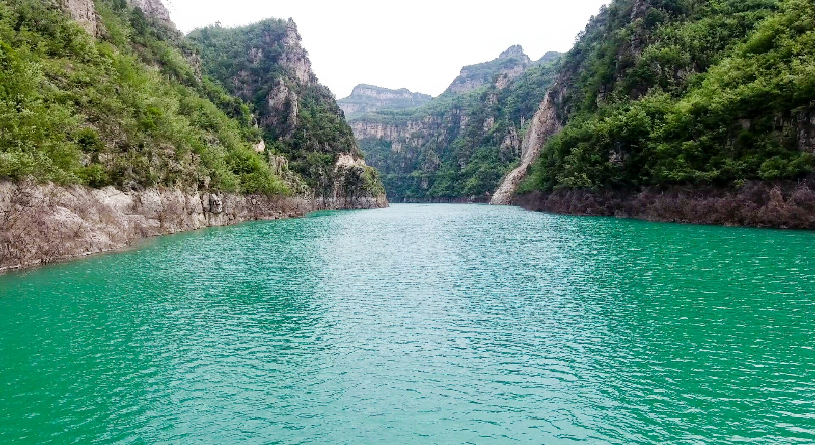 龙翔山孤山湖浮块码头即将建成(同步自