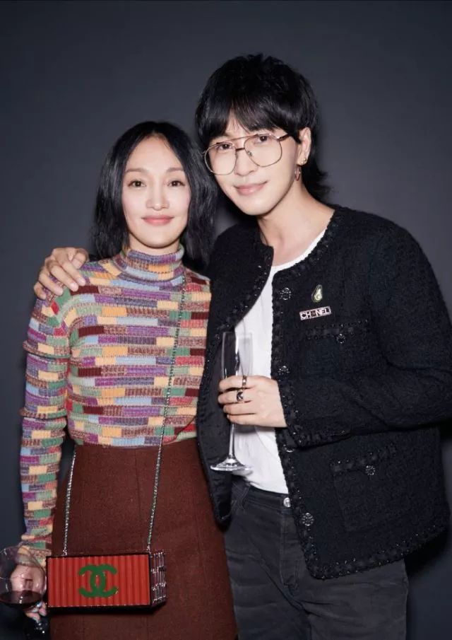 杨幂刘诗诗李沁宋威龙秦奋张逸杰何穗随便逛一圈就get一堆明星同款