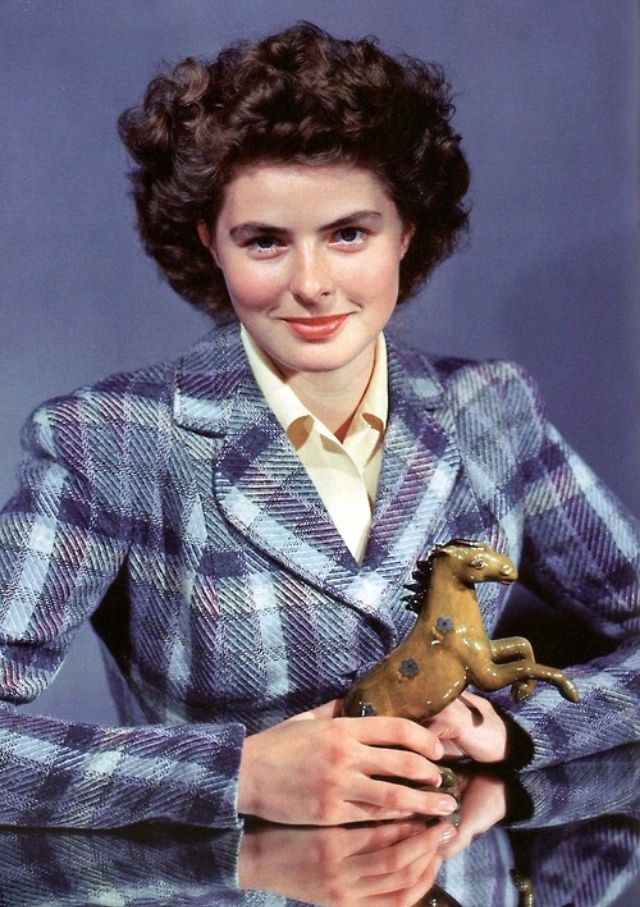 老照片上帝的玫瑰英格丽褒曼4