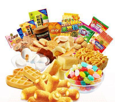 这样吃零食孩子又丑又笨,妈妈们,在选择零食时一定要分清楚优劣