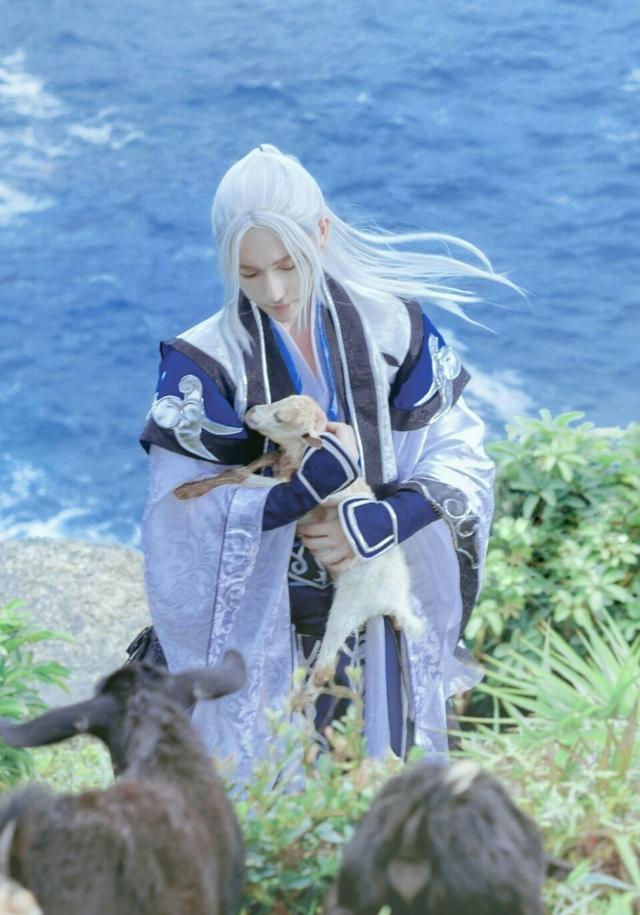 剑网三牧羊听海剑茗cos，仙风道骨好一位温柔的公子|cos|牧羊|海剑_新浪新闻