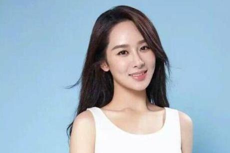 明星的真实姓名,张艺兴接地气,唐艺昕为爱更名