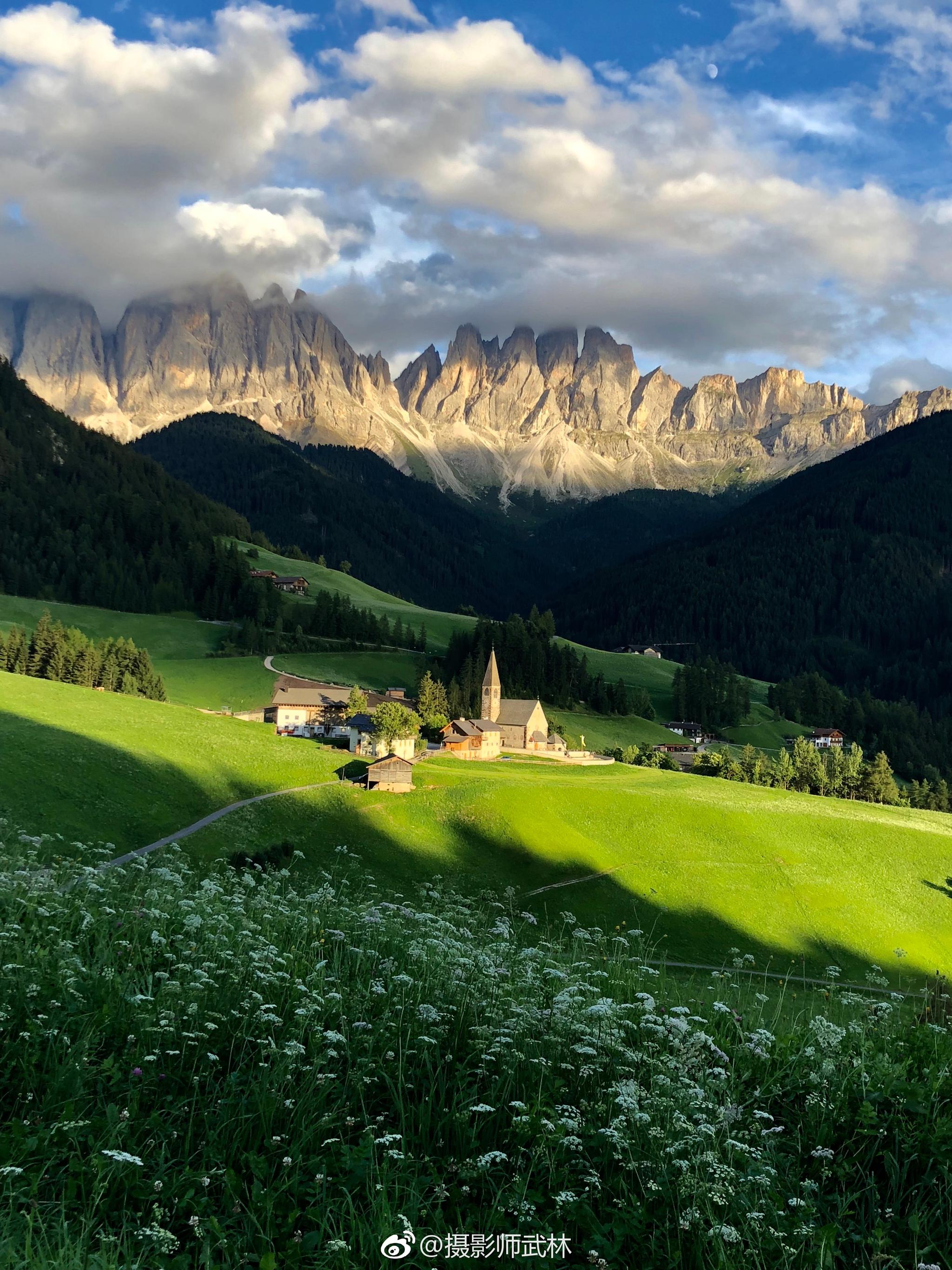 意大利多洛米蒂 | 多洛米蒂被誉为阿尔卑斯山脉中最美的山脉