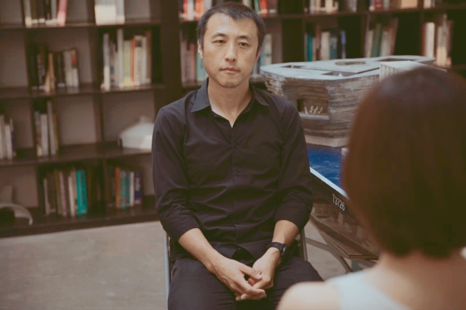 王珞丹对话建筑师李虎 他和他的作品都勇于真实表达
