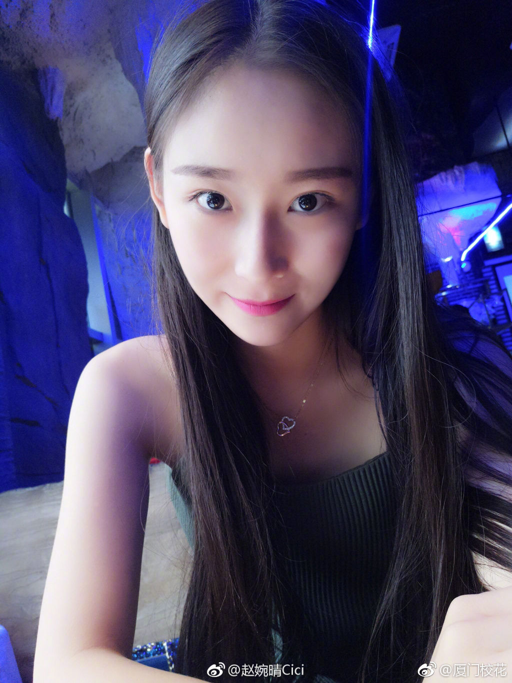 她叫赵婉晴96年就读于天津音乐学院身高178cm天秤座