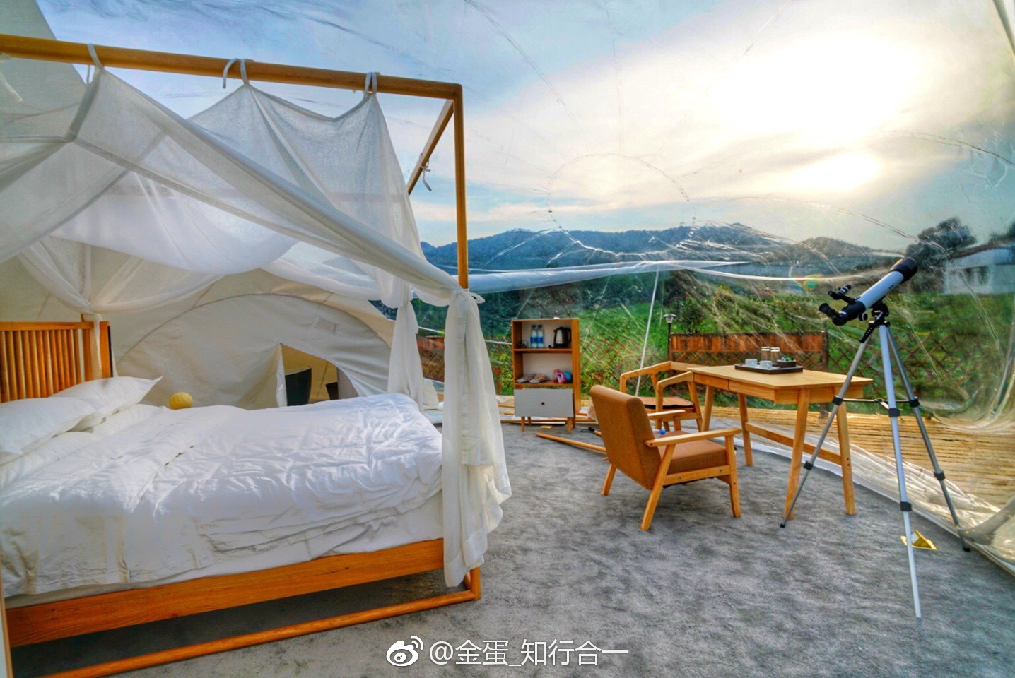 茅山宝盛园的泡泡露营别墅,真是很可爱的房子,很童话,很透明