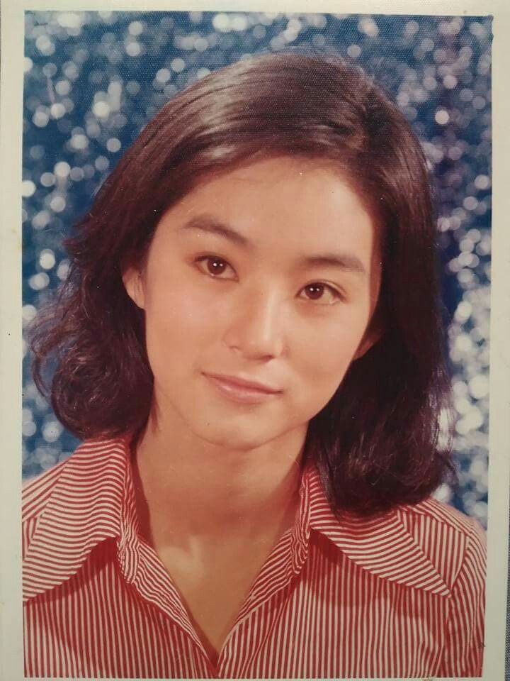 林青霞的一组清纯可人照