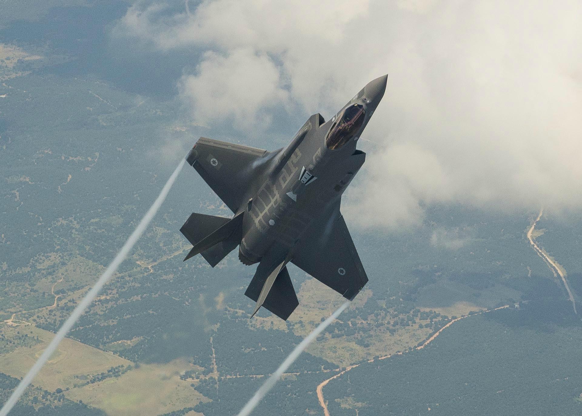 f35有多先进?美人计诱惑飞行员套信息,却失败了