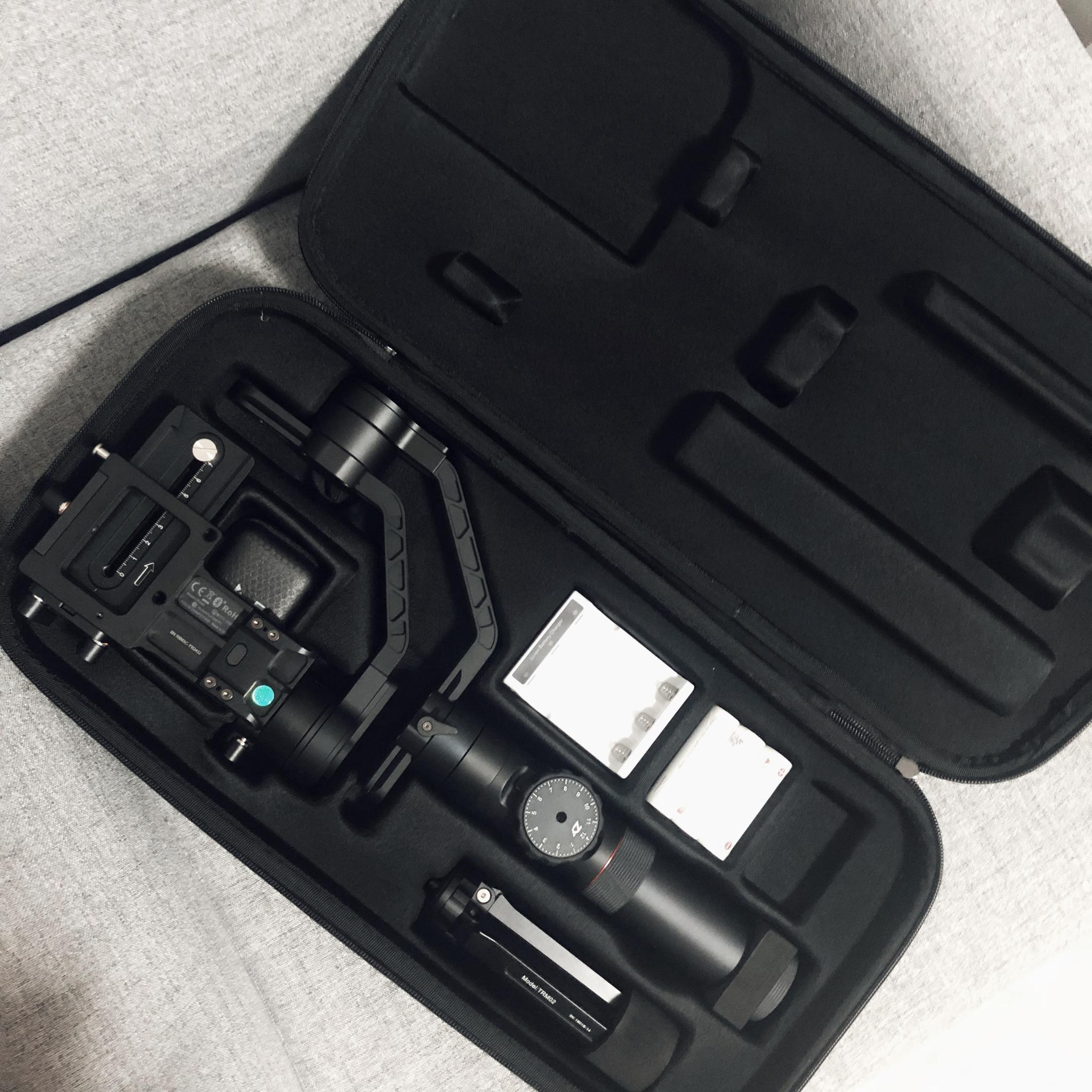 轻便小巧式稳定器 云鹤2,get!