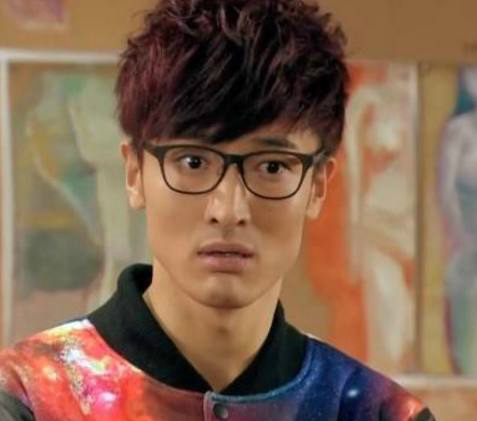 你还记得,爱情公寓,中搞笑的关谷吗,一夜之间秒变颓废大叔